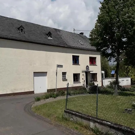 Ferienhaus Spacious In The Beautiful Eifel Karl